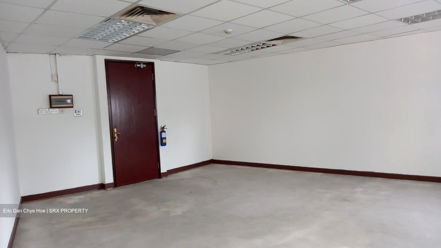 Goldhill Plaza (D11), Office #525417511